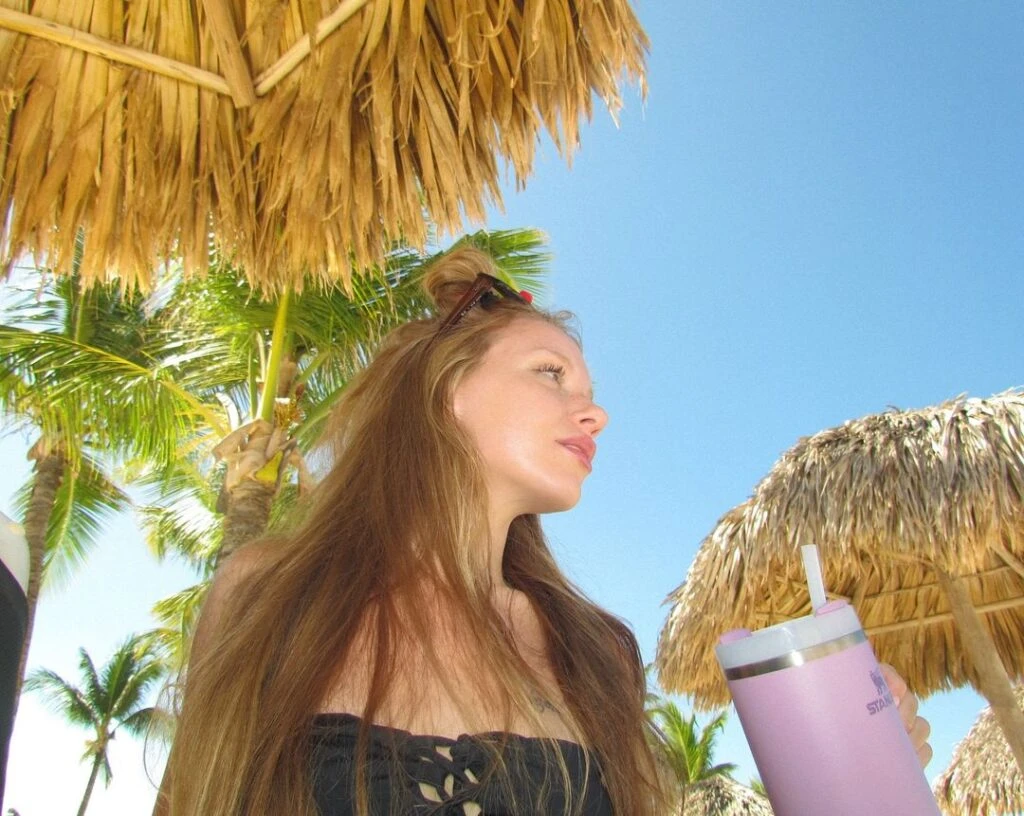 Las fotos de las vacaciones de Nicolás Cabré junto a su hija, Rufina, y Rocío Pardo en Punta Cana