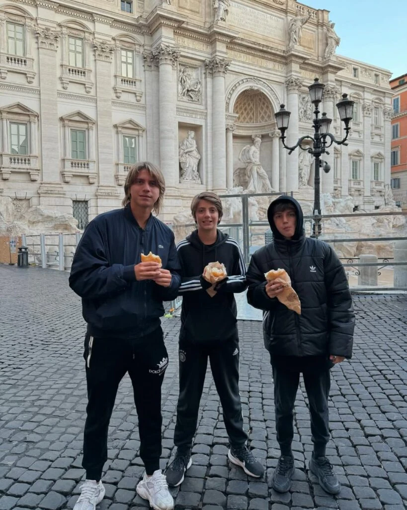 Las fotos de Wanda Nara y sus hijos en Italia