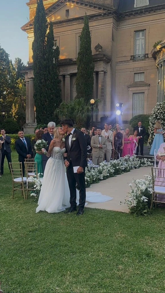 Las fotos del espectacular casamiento de Federico Coria y Flor Gómes