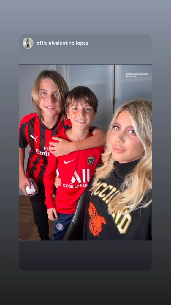 Así saludó Valentino López a su hermano Constantino en su cumpleaños