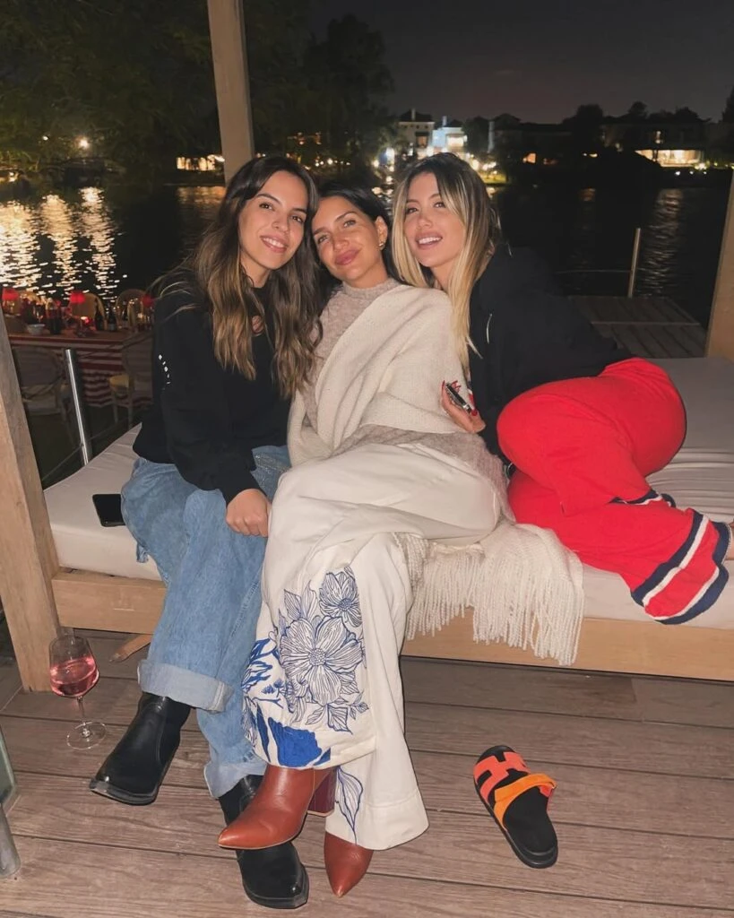 La Navidad de Wanda y Zaira Nara. Foto: IG