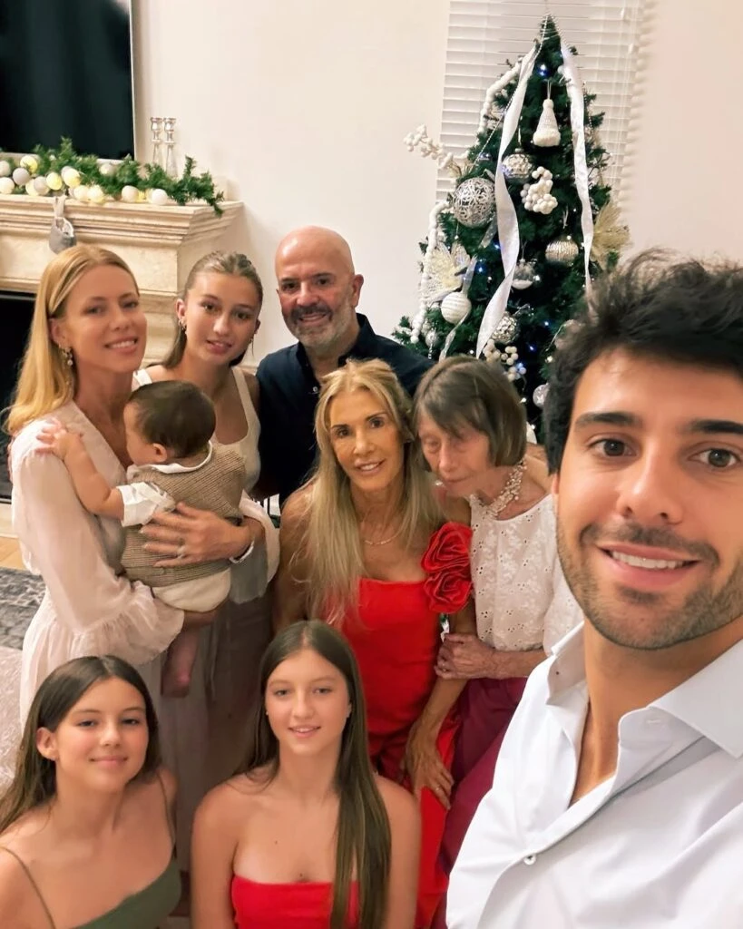 Las fotos de la Navidad de Nicole Neumann junto a sus hijos: fue la primera de Cruz Urcera