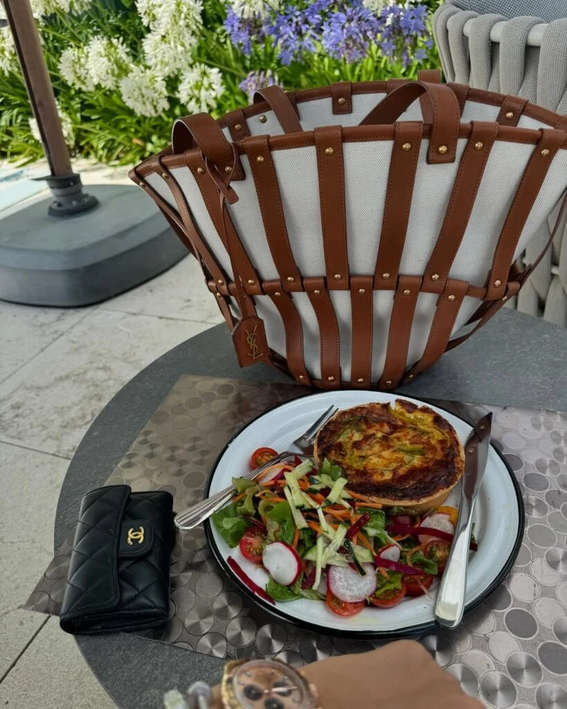 cartera de Wanda Nara