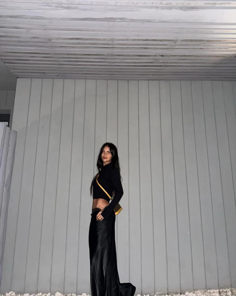 El look de Zaira Nara para la noche esteña