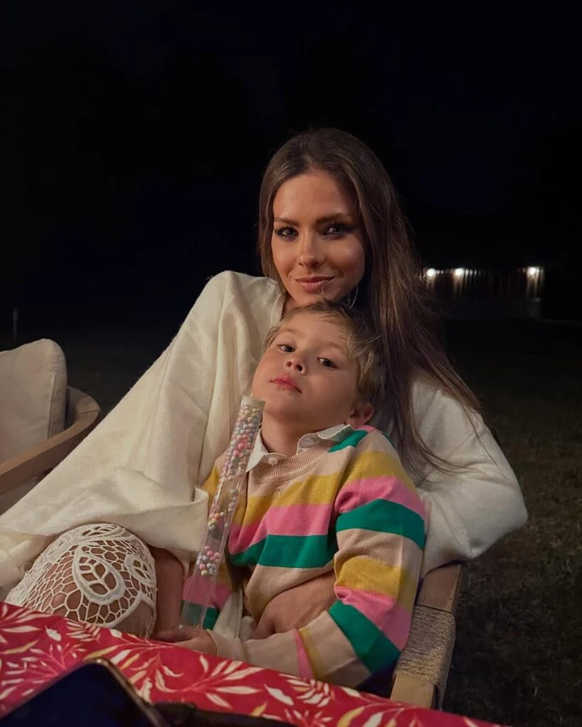 La Navidad de la China Suárez. Foto: IG.