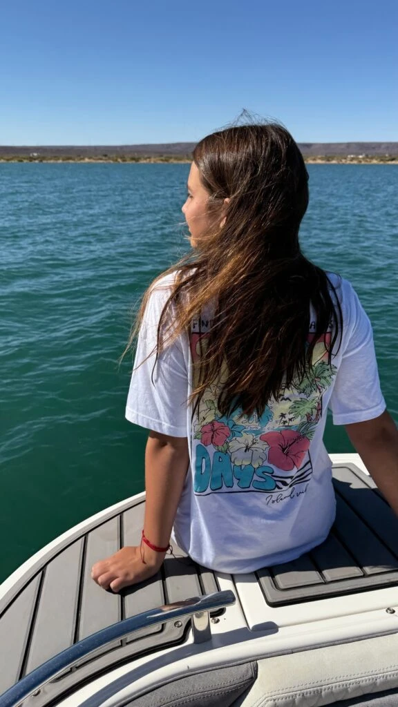 Las fotos de las vacaciones de Nicole Neumann y familia en Neuquén