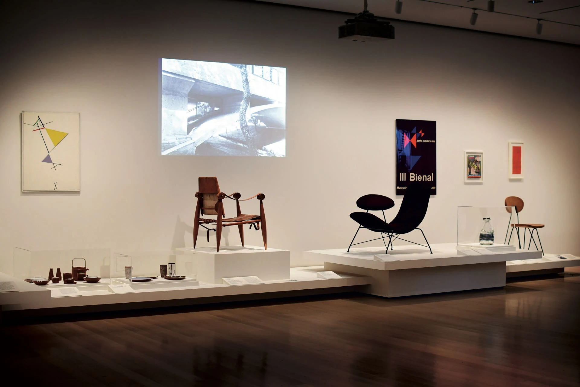 Diseño argentino en la exhibición “Crafting Modernity. Design in Latin America, 1940–1980”, en el icónico MoMA de Nueva York. 