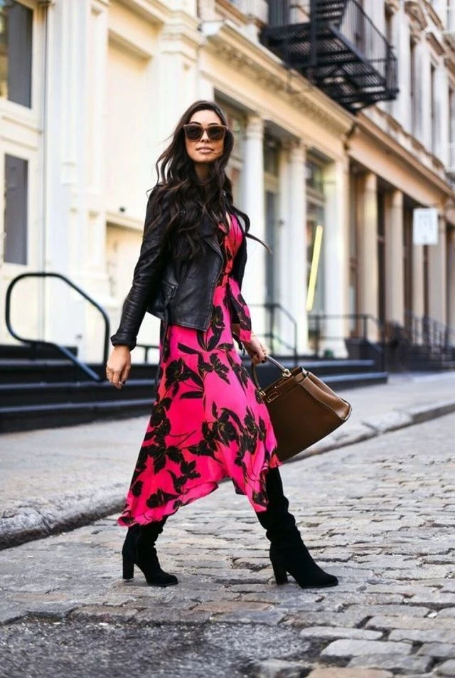 cómo se llevan las botas “slouchy” que imponen Alexia y Ariane de Holanda