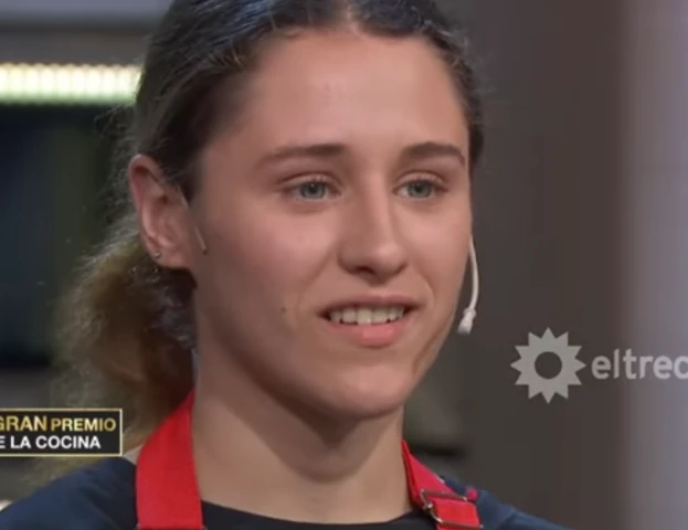 Sofía Zelaschi cuando participó en "El gran premio de la cocina" en 2019.