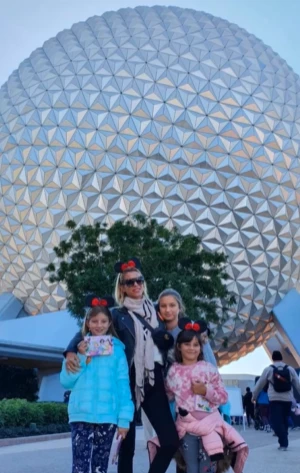 El tierno mensaje que le dedicó Nicole Neumann a su hija Allegra Cubero por su cumpleaños número 14