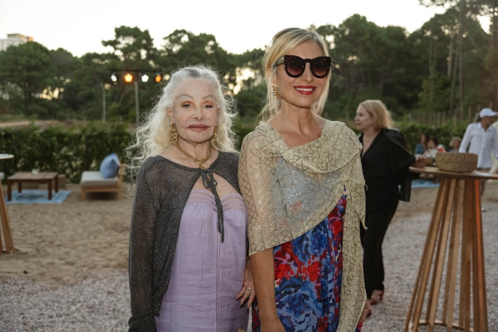Flavia Fernández y Laetitia D'Arenberg
