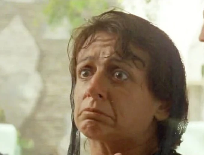 Lidia Catalano como la hija de mamá Cora