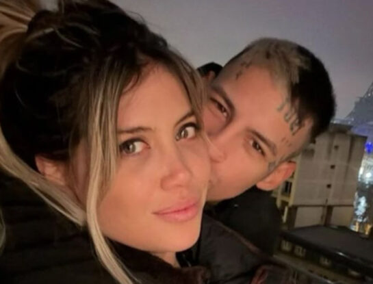 Wanda Nara eligió un lujoso bolso para llegar a la playa con L-Gante en Pinamar