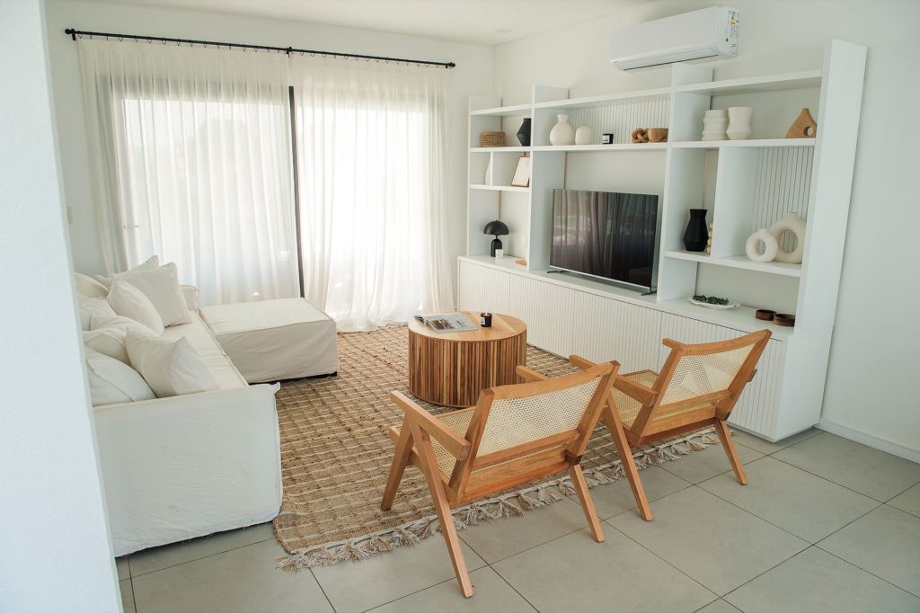 7 ideas para renovar (y refrescar) tu living este verano