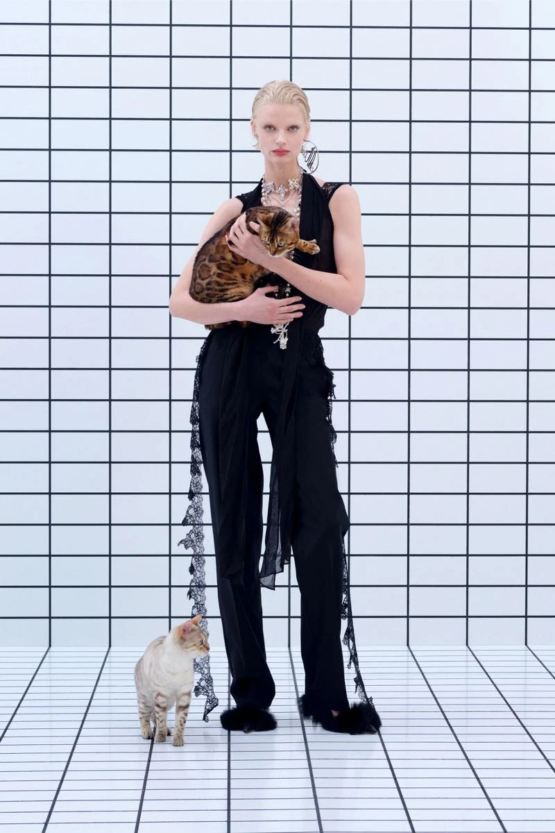 Bluemarine 2025 pre fall