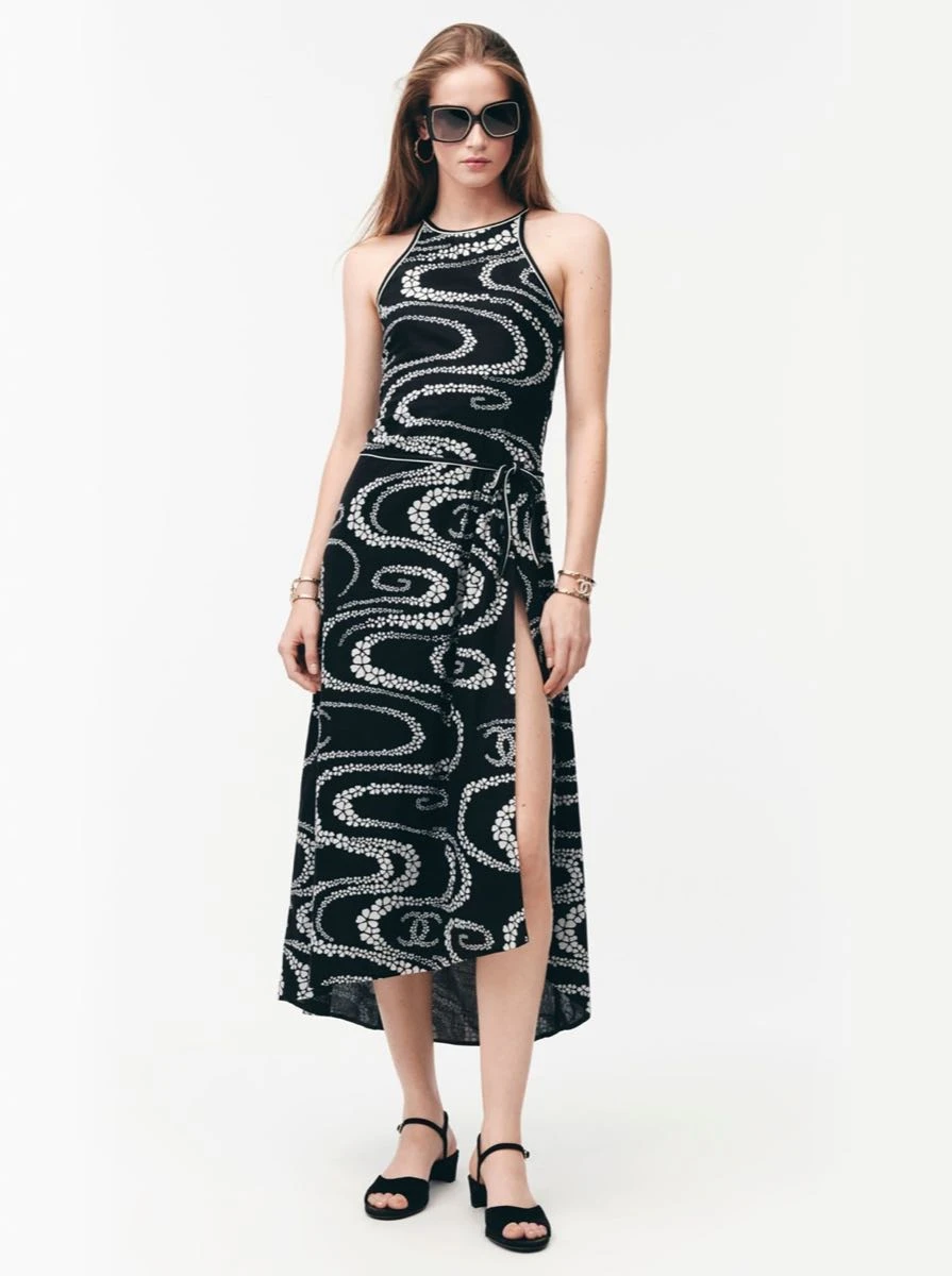 Chanel Coco Beach 2025