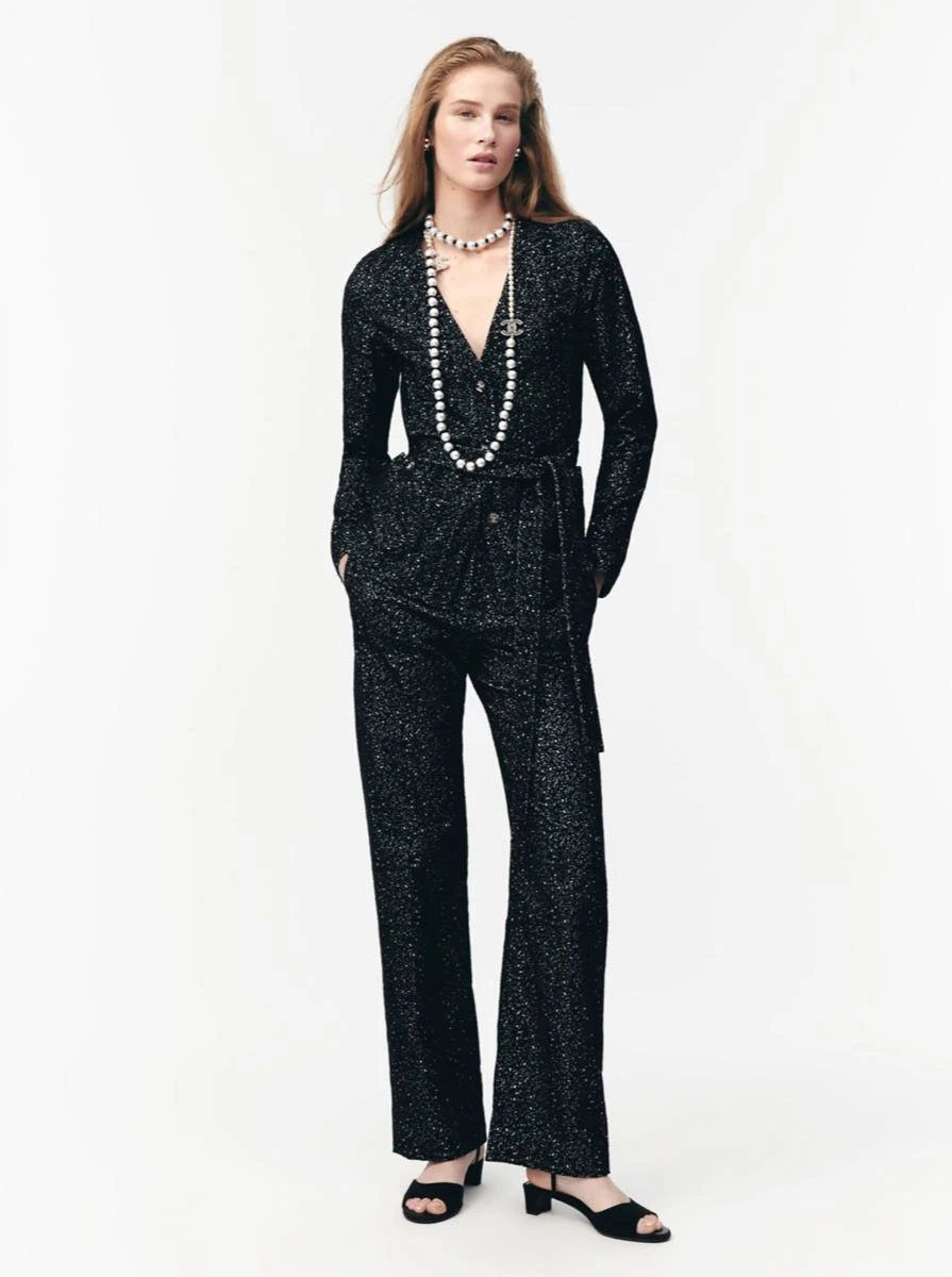 Chanel Coco Beach 2025