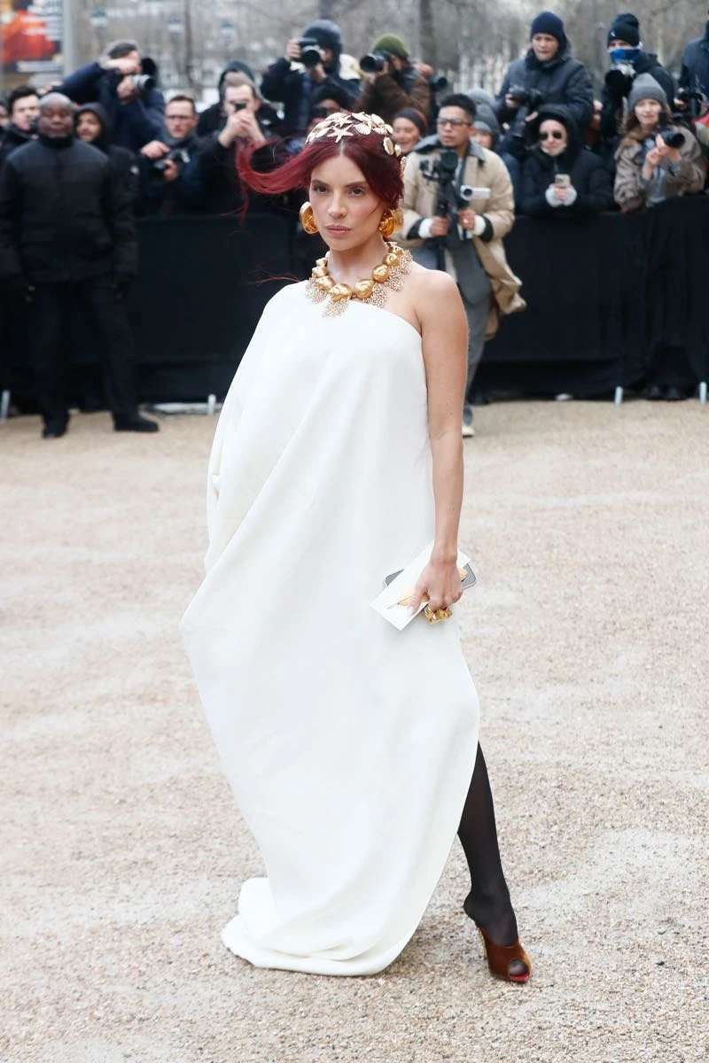 Invitada al desfile de Schiaparelli en París.