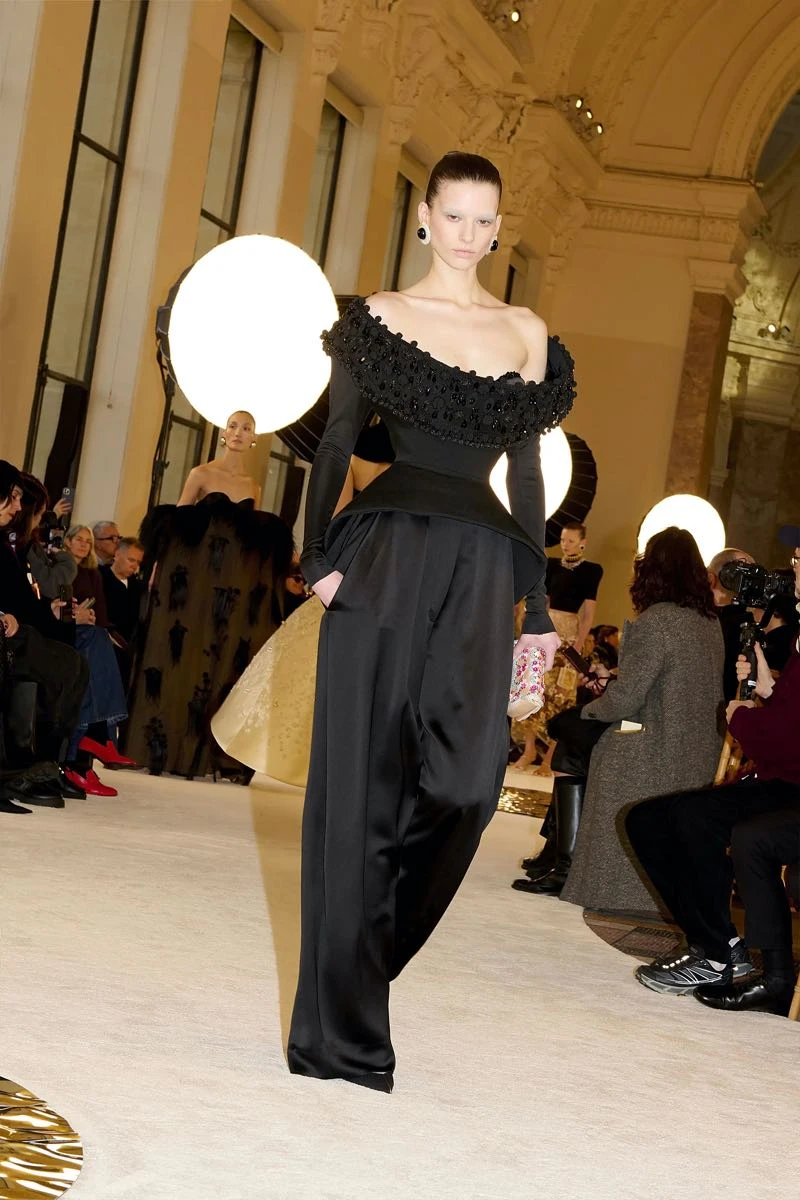 Schiaparelli, colección Haute Couture primavera verano 2025