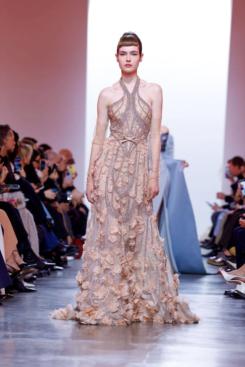 Desfile Elie Saab colección Alta Costura primavera verano 2025