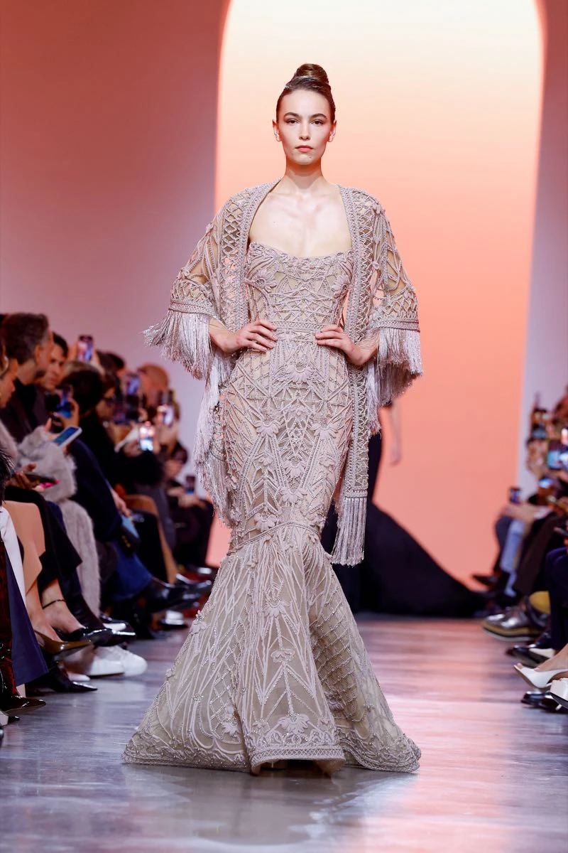 Desfile Elie Saab colección Alta Costura primavera verano 2025