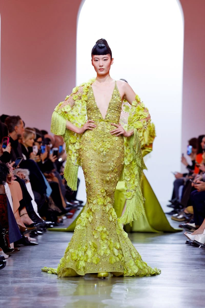 Desfile Elie Saab colección Alta Costura primavera verano 2025