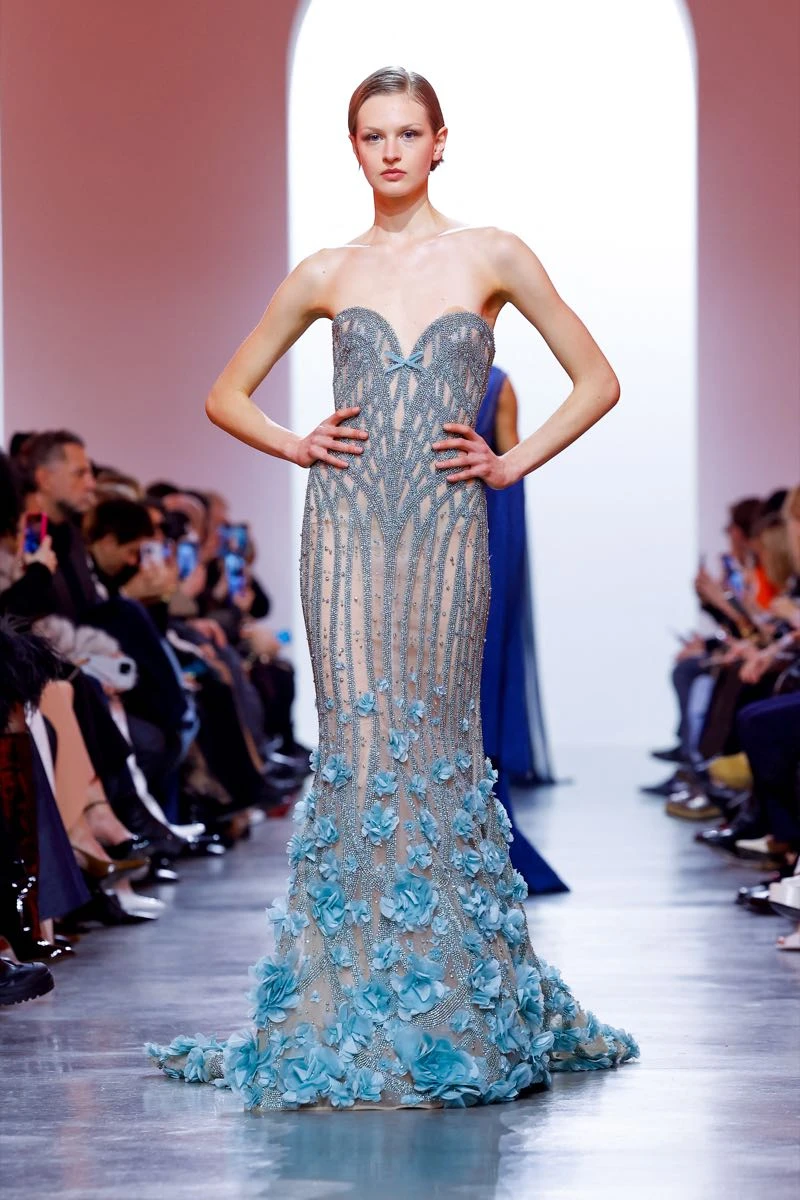 Desfile Elie Saab colección Alta Costura primavera verano 2025