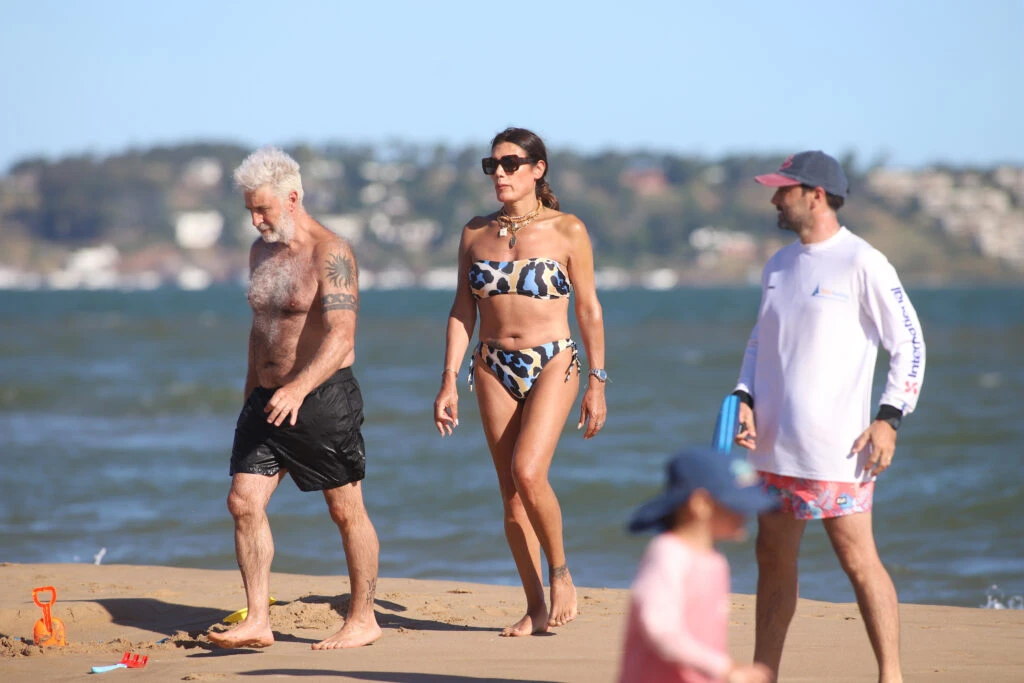 Flor de la V en la playa