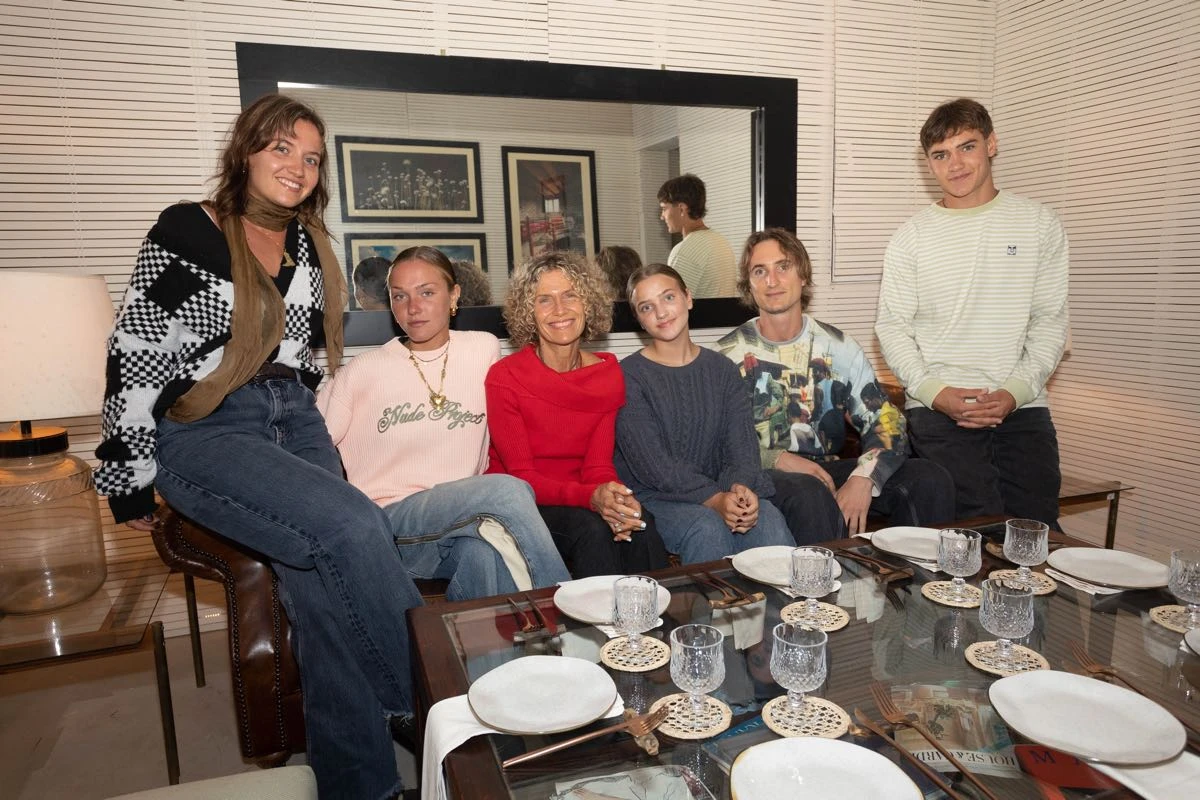 Maru Botana junto a su familia en Gurisa