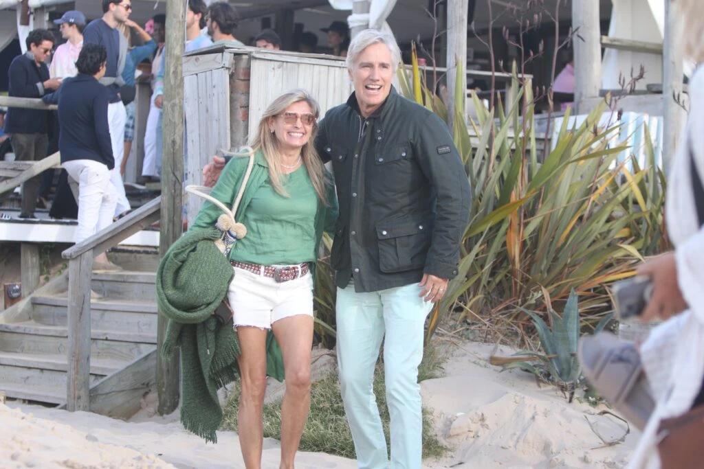 El empresario Marcelo Figueiras y esposa