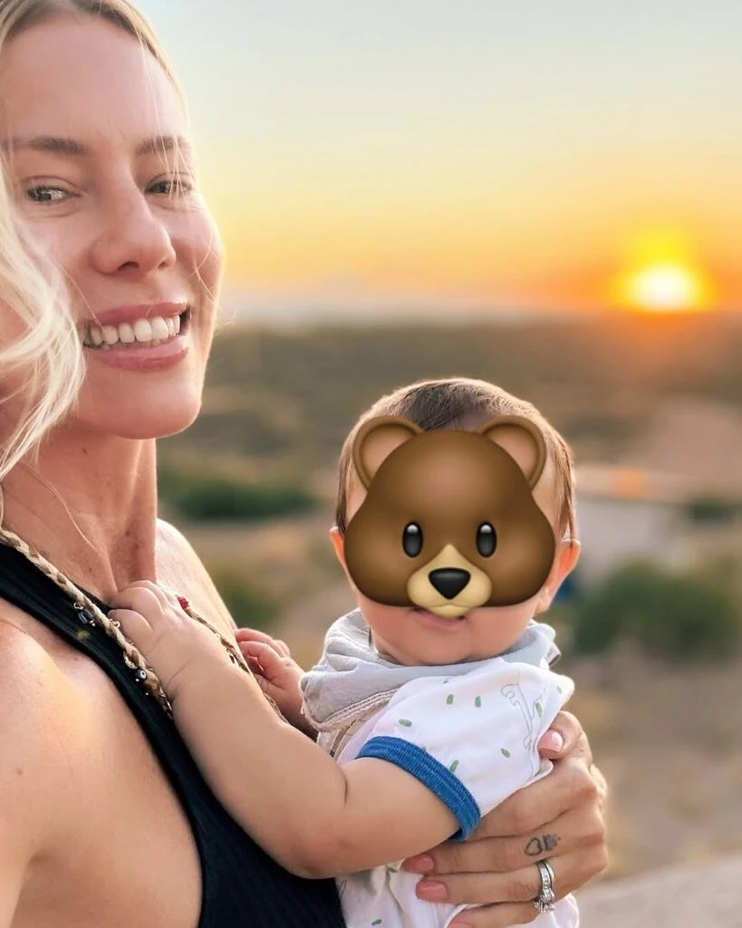 Nicole Neumann en las playas de Chocón Medio, donde pasó el año nuevo