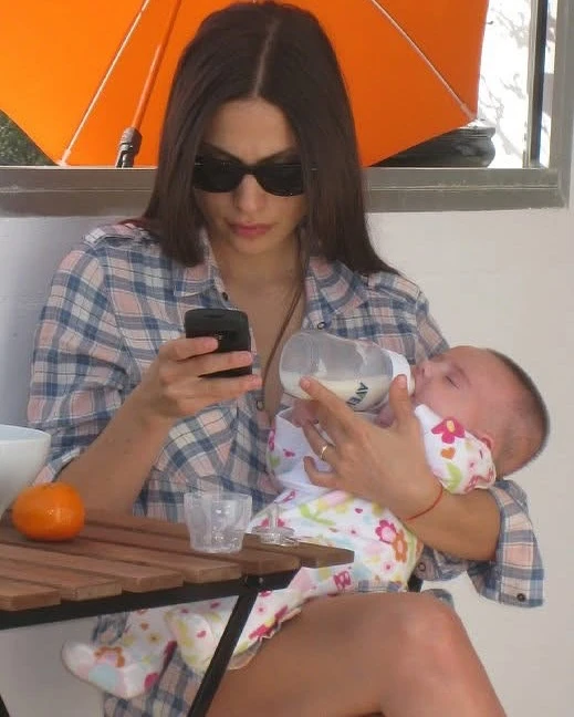 Las fotos que compartió Tefi Russo por el cumpleaños de su hija, Mimi. Foto: IG.