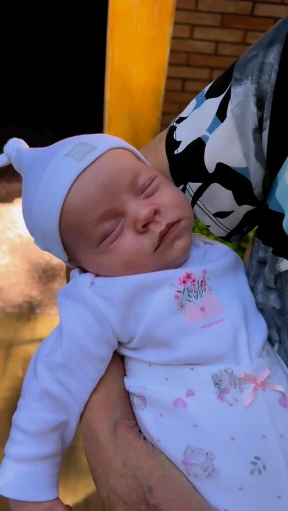 Milenka conoció a su abuela, Oma