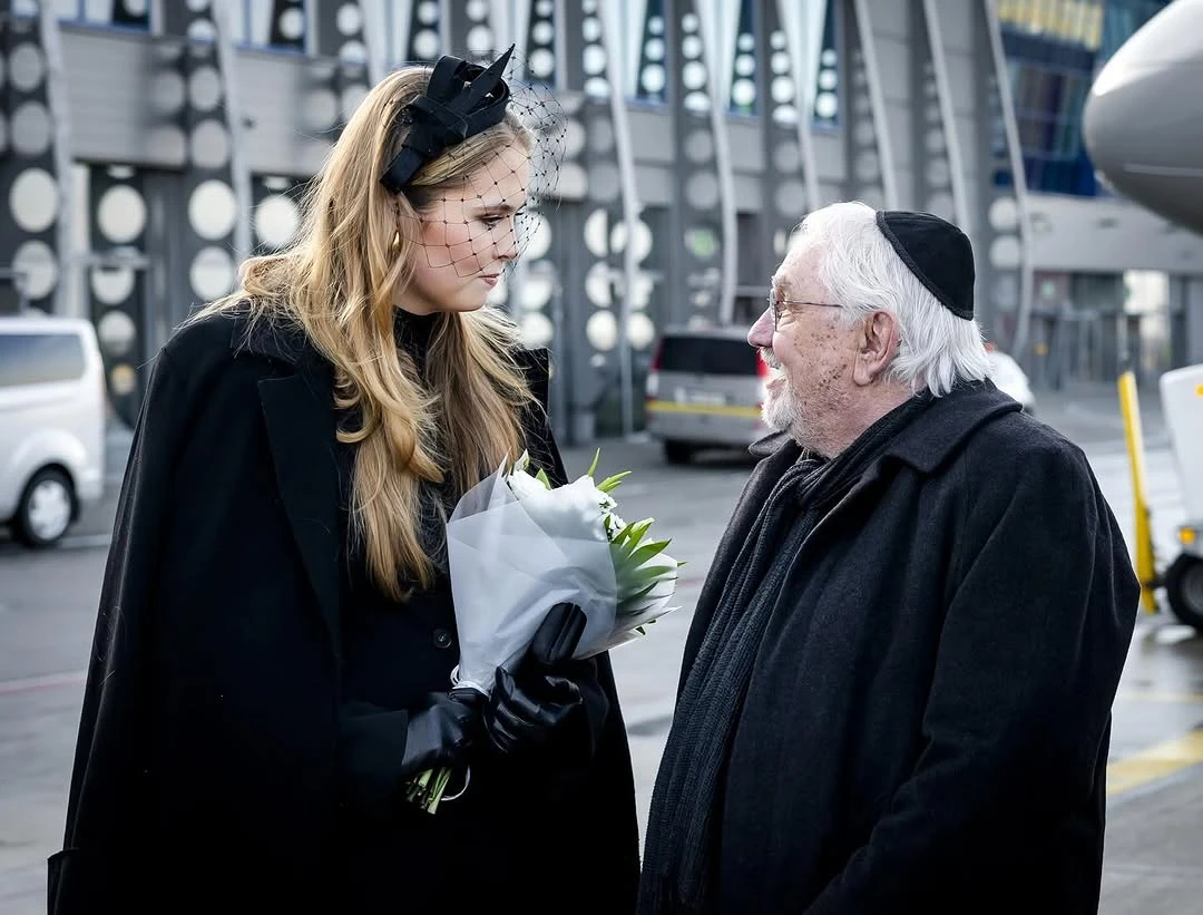 Amalia, la hija de Máxima Zorreguieta. Fotos: IG.
