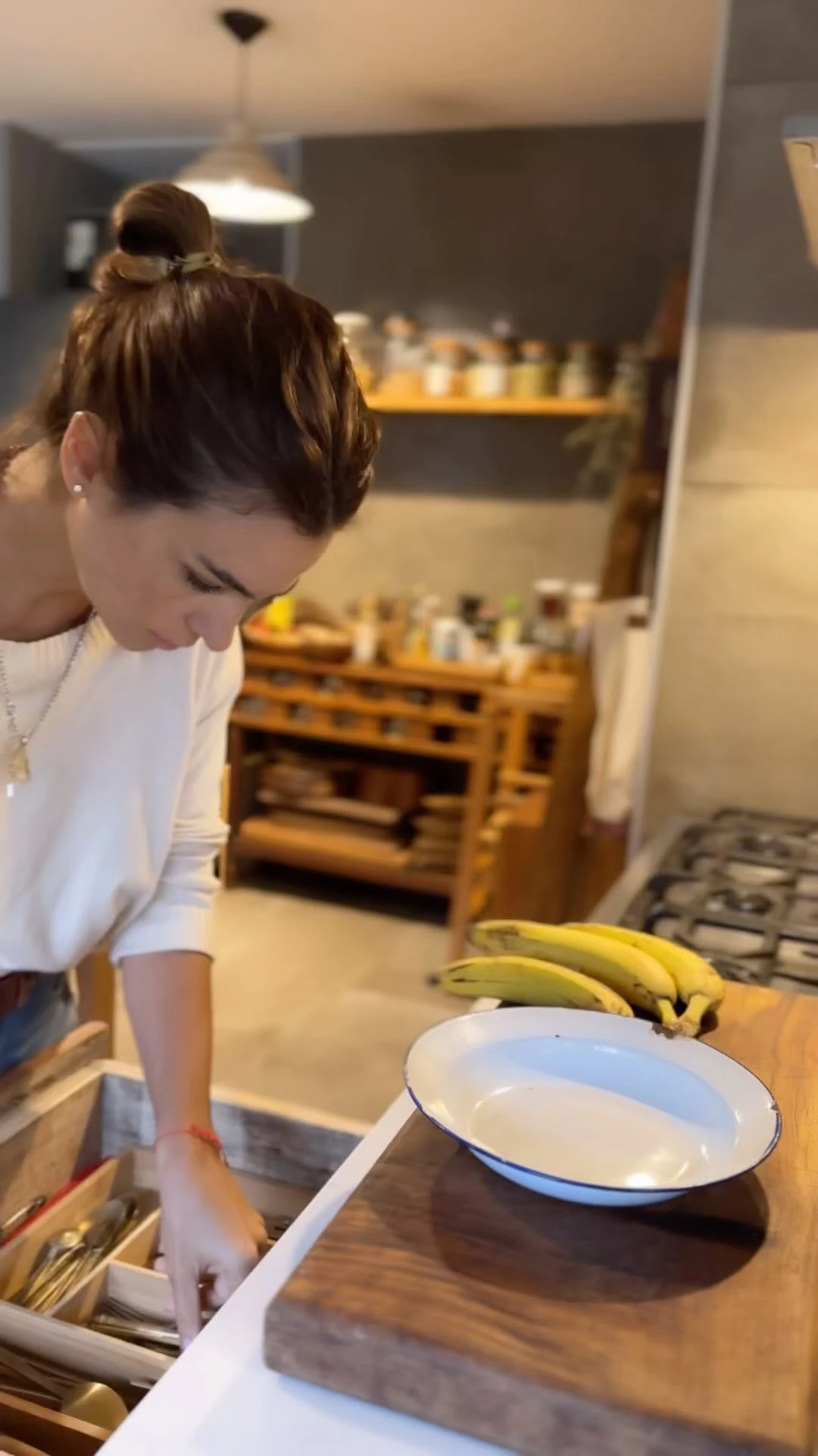 Así es la casa de estilo rústico de Agustina Cherri