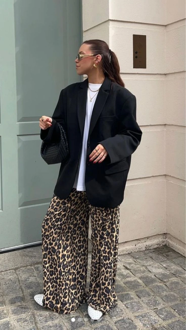 pantalón animal print