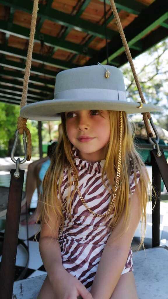 Historia de la China Suárez para saludar a su hija en el día de su cumpleaños