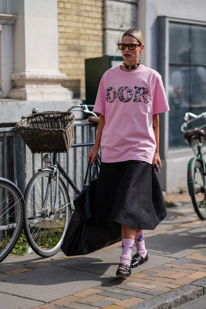 7 looks con falda inspirados en el street style