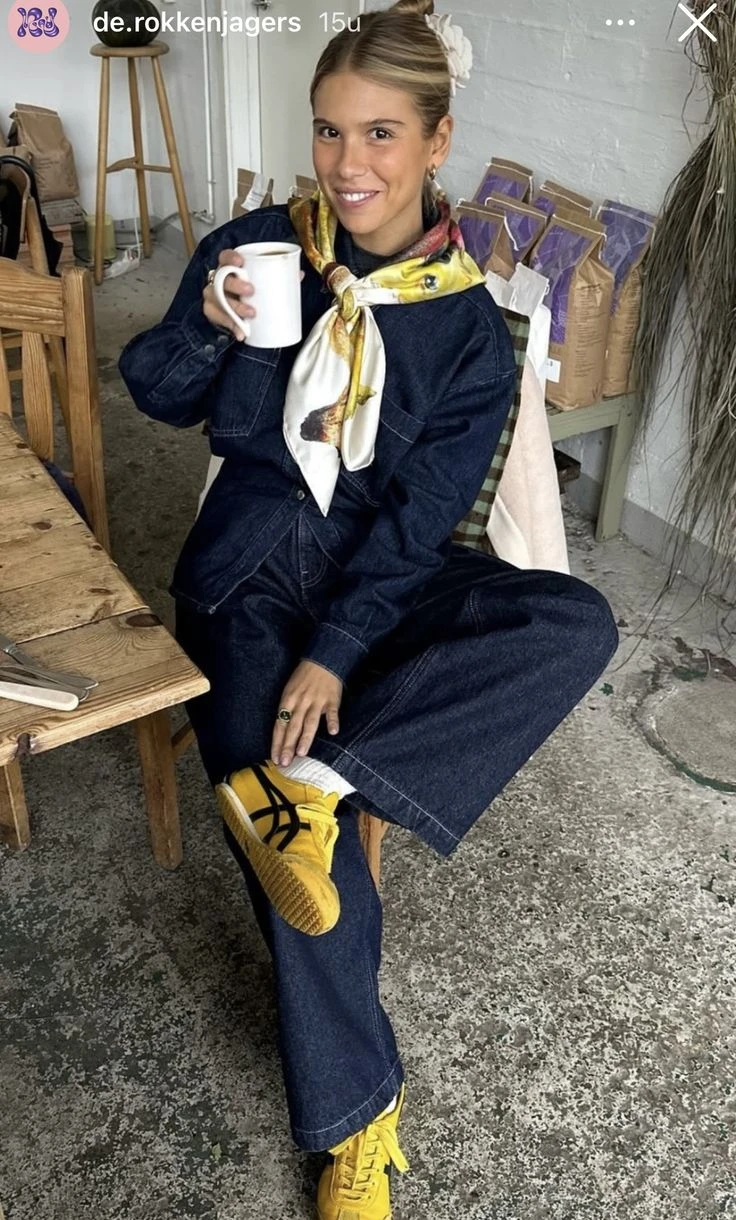 5 maneras de combinar un pañuelo, el accesorio que eleva cualquier look