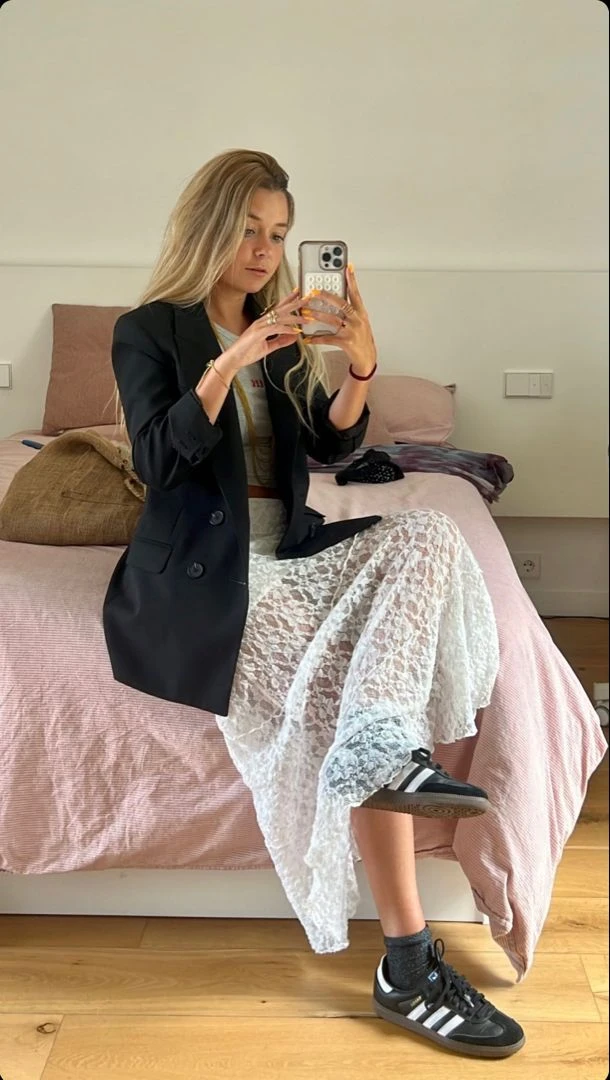 7 looks románticos para celebrar San Valentín