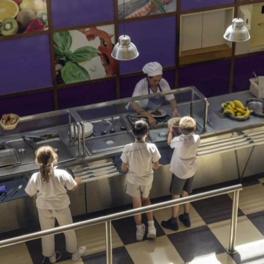 Así es el exclusivo colegio al que asiste Mirko