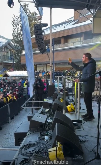 Meghan Markle y el príncipe Harry junto a Luisana Lopilato y Michael Bublé en la inauguración de los Invictus Games