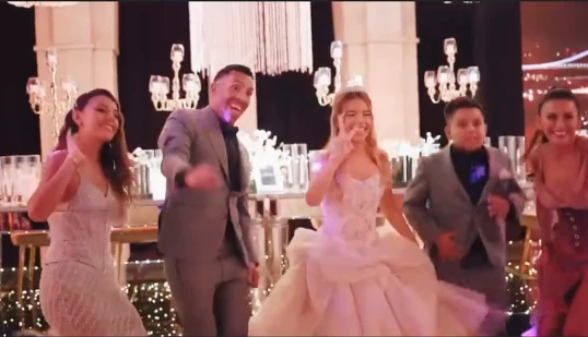 La lujosa fiesta de 15 de la hija de Carlitos Tévez