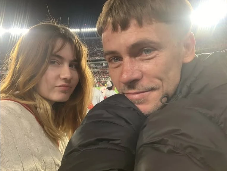 Jazmín de Benedictis, la hermana de Ámbar, y su papá, Juan de Benedictis.