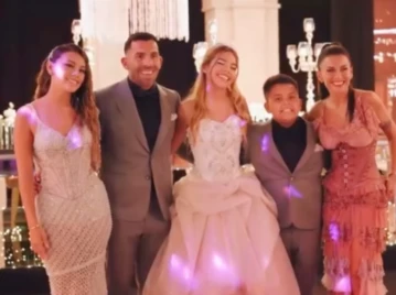 La lujosa fiesta de 15 de la hija de Carlitos Tévez
