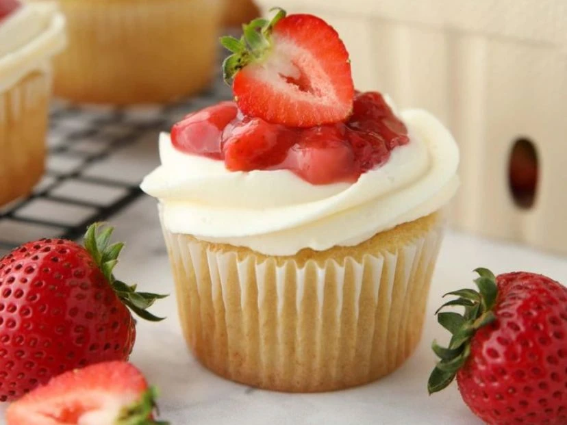 La receta de los cupcakes de cheesecake de frutilla
