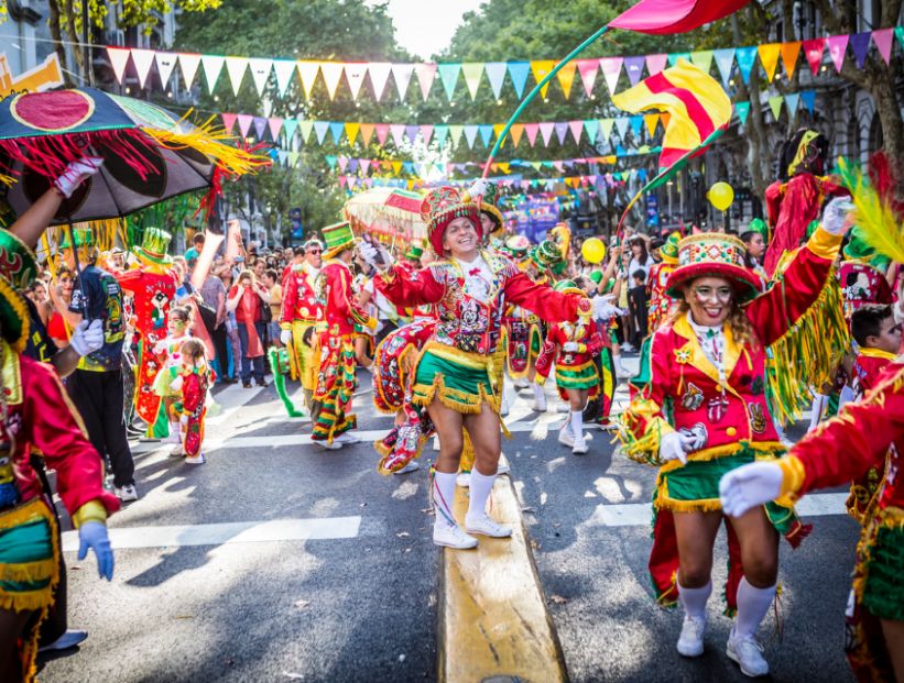 Un recorrido por los carnavales porteños a lo largo de la historia