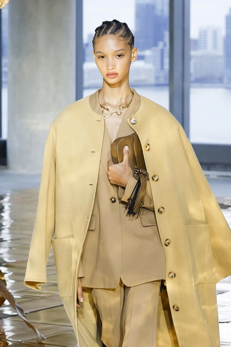 Desfile colección otoño invierno de Ulla Johnson en NYFW