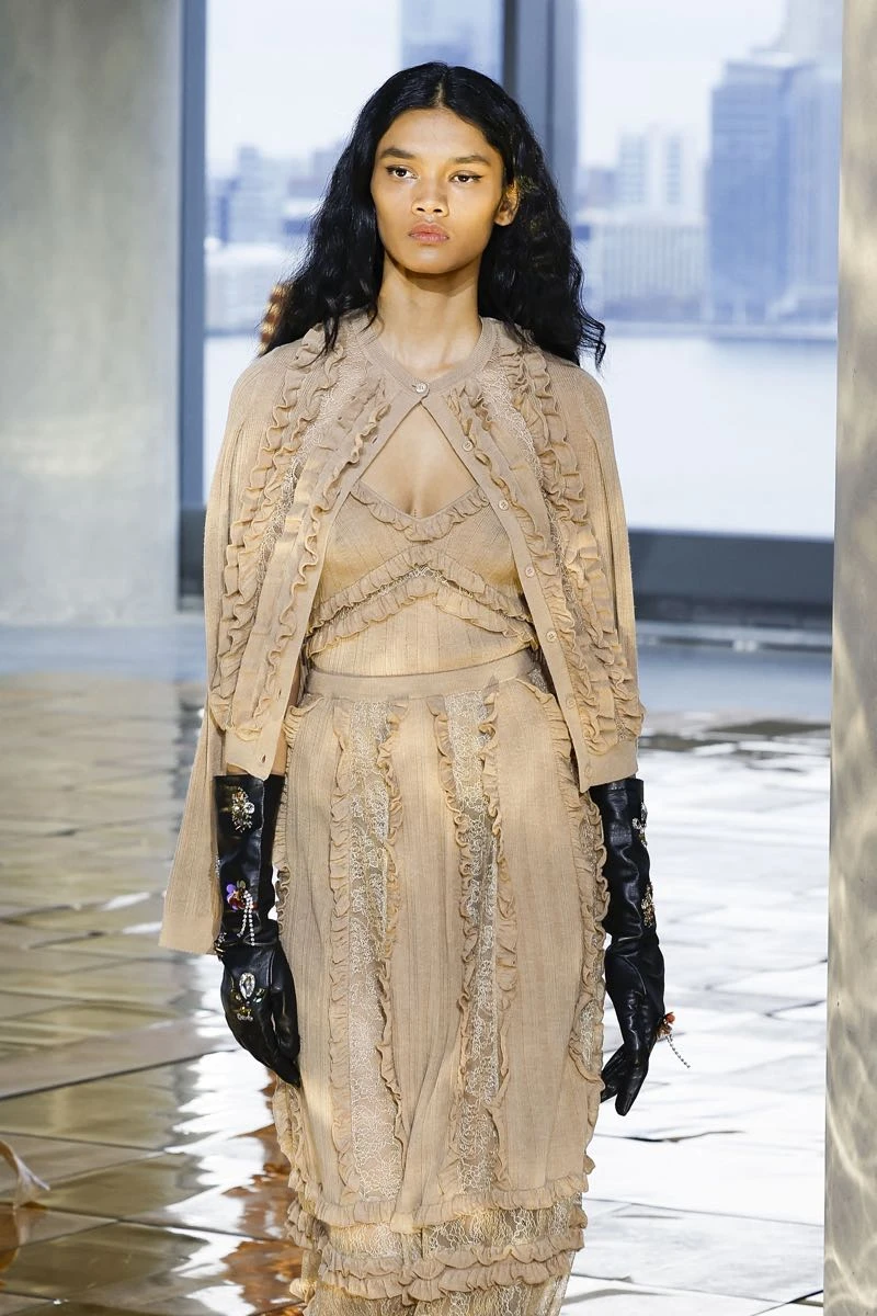 Desfile colección otoño invierno de Ulla Johnson en NYFW