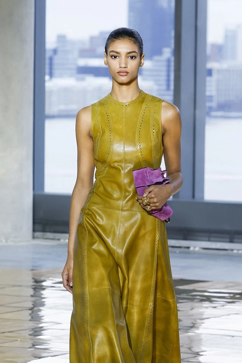 Desfile colección otoño invierno de Ulla Johnson en NYFW